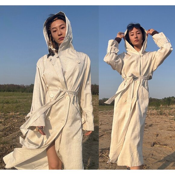 Ann Demeulemeester Off-White Hooded Trench Coat - Picture 4 of 10